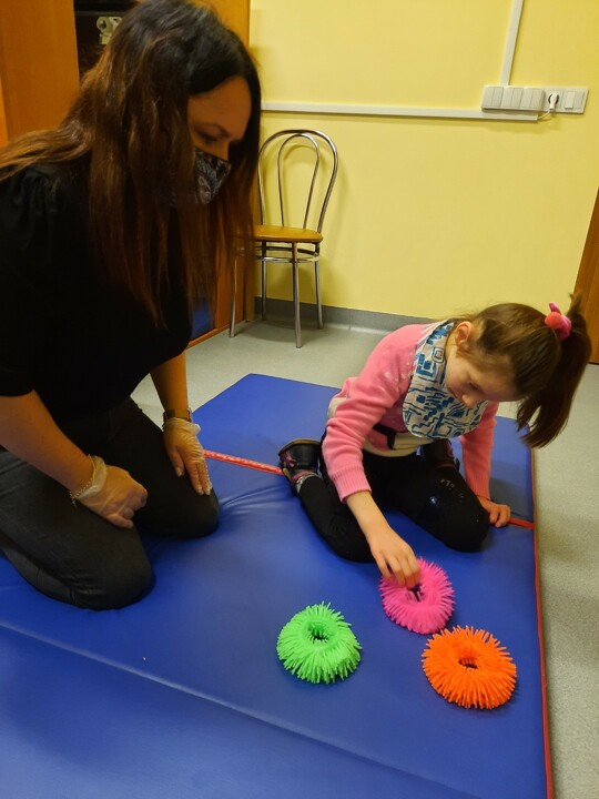 Przenośne Zestawy stymulujące Percepcję Wzrokową, Słuchową i dotykową.
