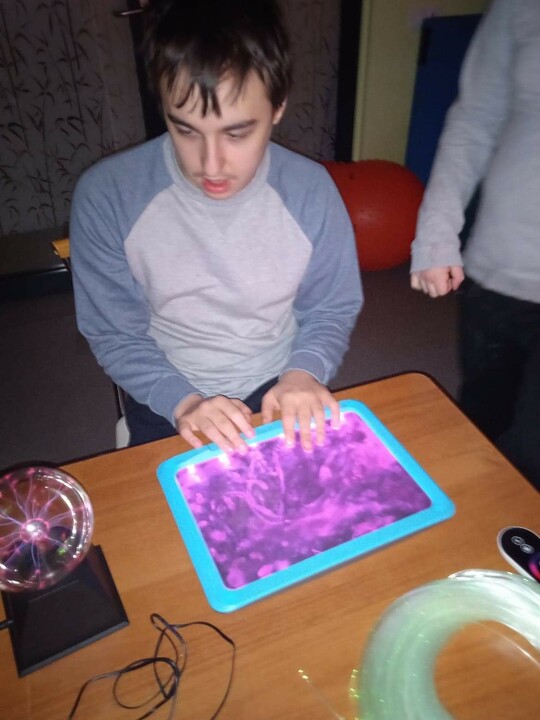 Przenośne Zestawy stymulujące Percepcję Wzrokową, Słuchową i dotykową.