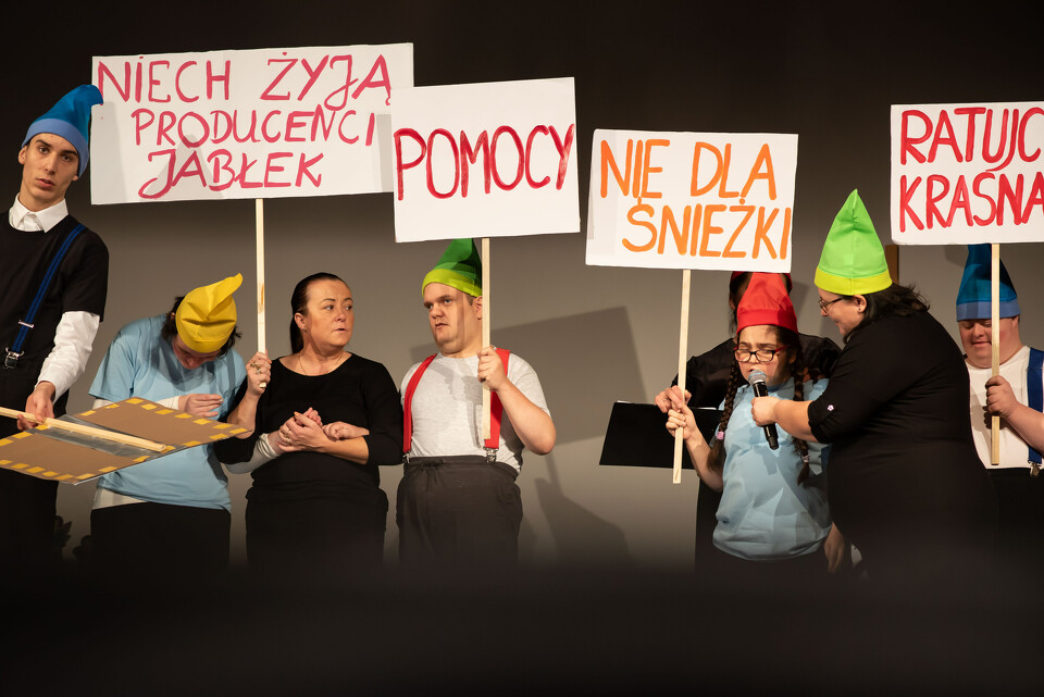 VIII Przegląd Twórczości Osób z Niepełnosprawnością - Fotorelacja